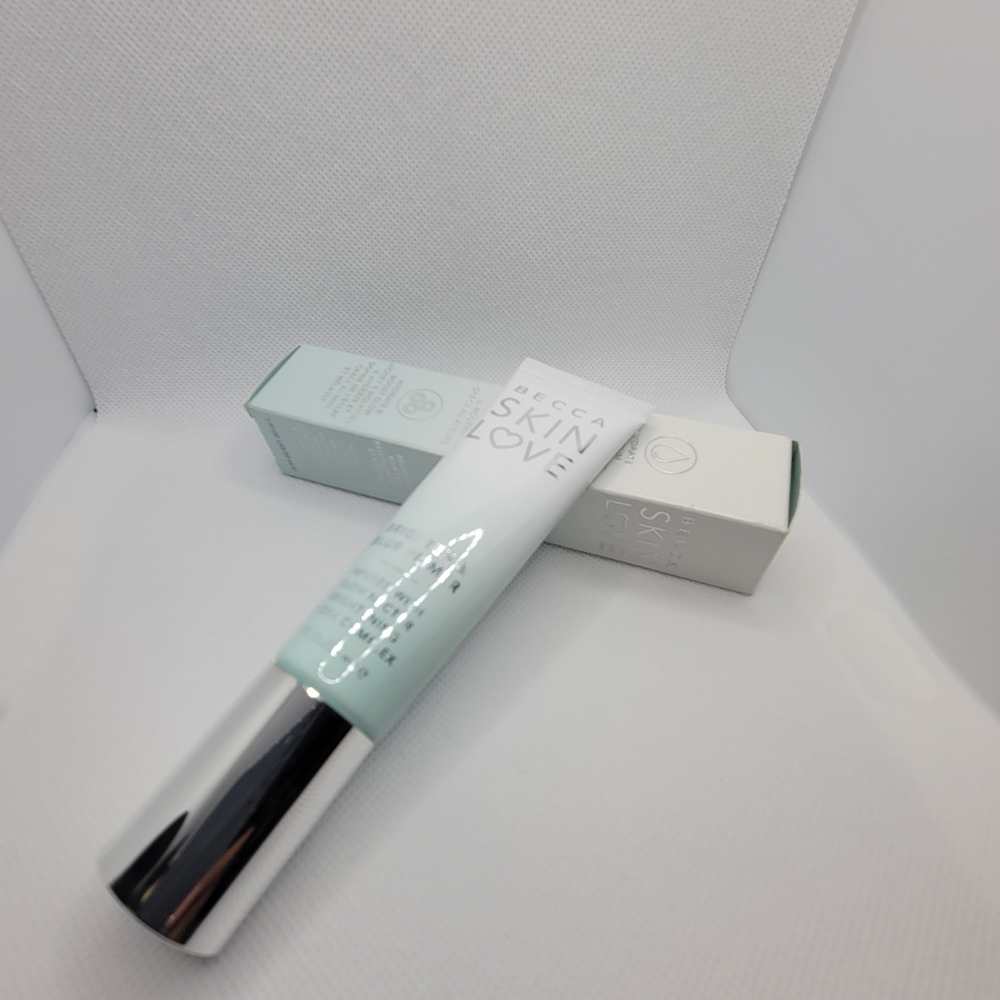Becca Skin Love brightening and blur primer